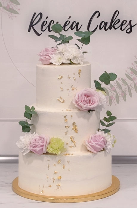 wedding-cake-Rennes-champetre-blanc-vert-Recreacakes